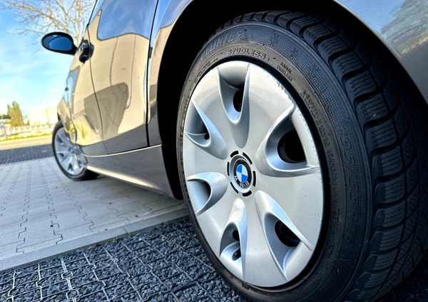 BMW Seria 1 cena 15900 przebieg: 185000, rok produkcji 2006 z Poznań małe 781